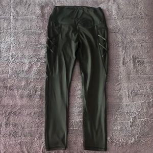 Athletic leggings w/ pockets